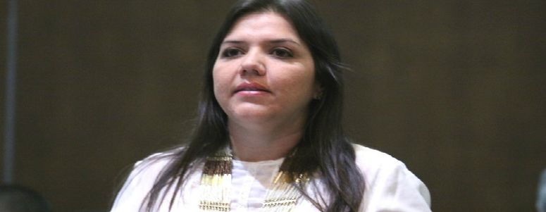 Grupo de ministros y vicepresidenta encargada Alejandra Vicuña apoyan mandato de Lenín Moreno