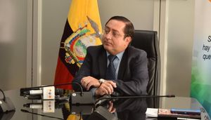 Carlos de la Torre, ministro de Finanzas, informó que crédito por $637,8 millones de la FLAR se desembolsarán en 10 días