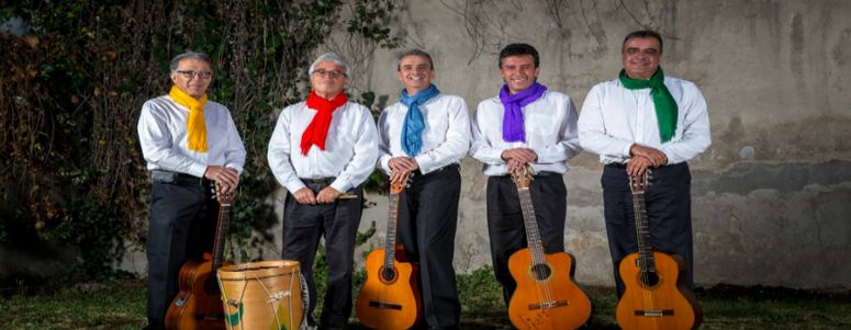 El grupo Los del Patio, deleitarán a los asistentes con un repertorio que plantea un viaje melódico por Latinoamérica