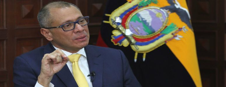 El vicepresidente Jorge Glas aseguró que la Fiscalía ha montado un "show" para perseguirlo políticamente.