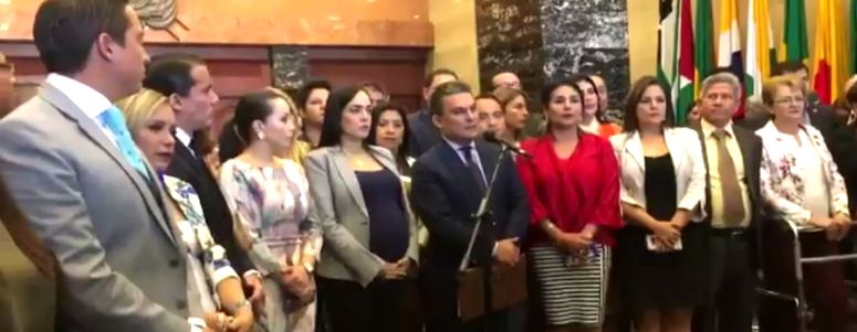 Mayoría del Bloque de Alianza País apoyan a presidente Lenín Moreno