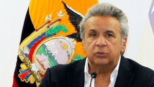 lenin moreno emjadores