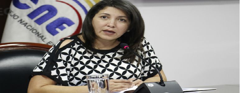 Nubia Villacís, presidenta del CNE precisó la presencia de Unasur, OEA, Uniore y A-WEB para referédum