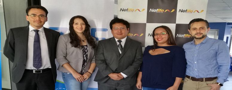 Netlife se capacita en tecnologías ópticas de acceso