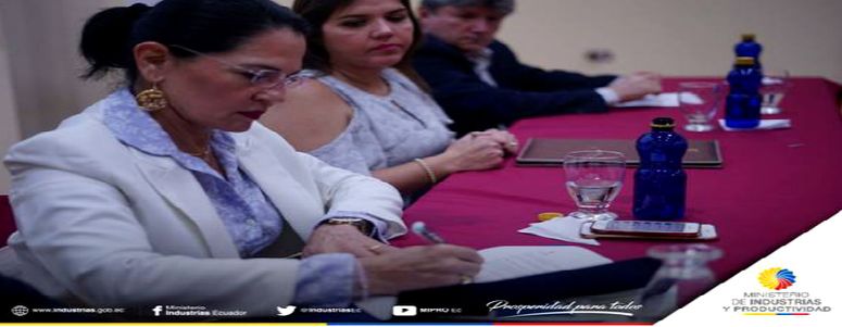 MiPro y BanEcuador firmaron convenio por el emprendimiento