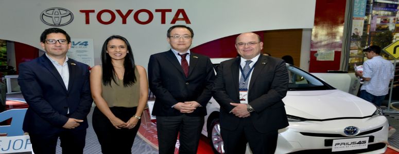 Toyota junto a Casabaca participaron en feria “Japón Motor Show”