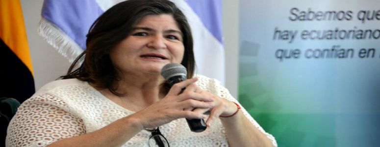 Ministra de Finanzas, María Elsa Viteri, afirmó no estar en mora con el CFN