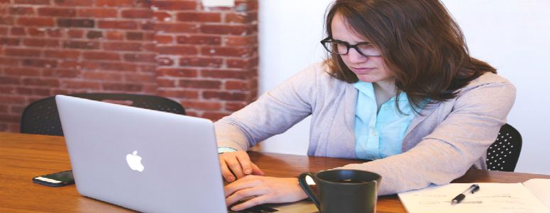 La participación laboral de mujeres es de apenas el 56,4%, frente al casi 85% de los hombres