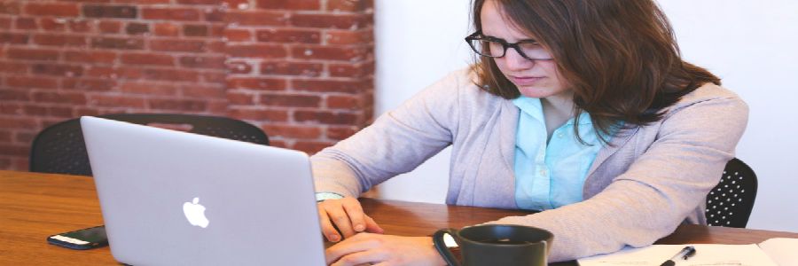 La participación laboral de mujeres es de apenas el 56,4%, frente al casi 85% de los hombres