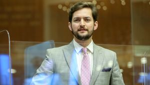 Esteban Torres