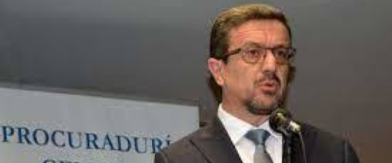 Roberto Calderón