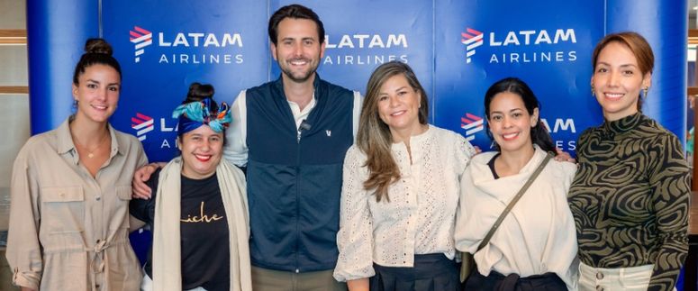 LATAM AIRLINES 